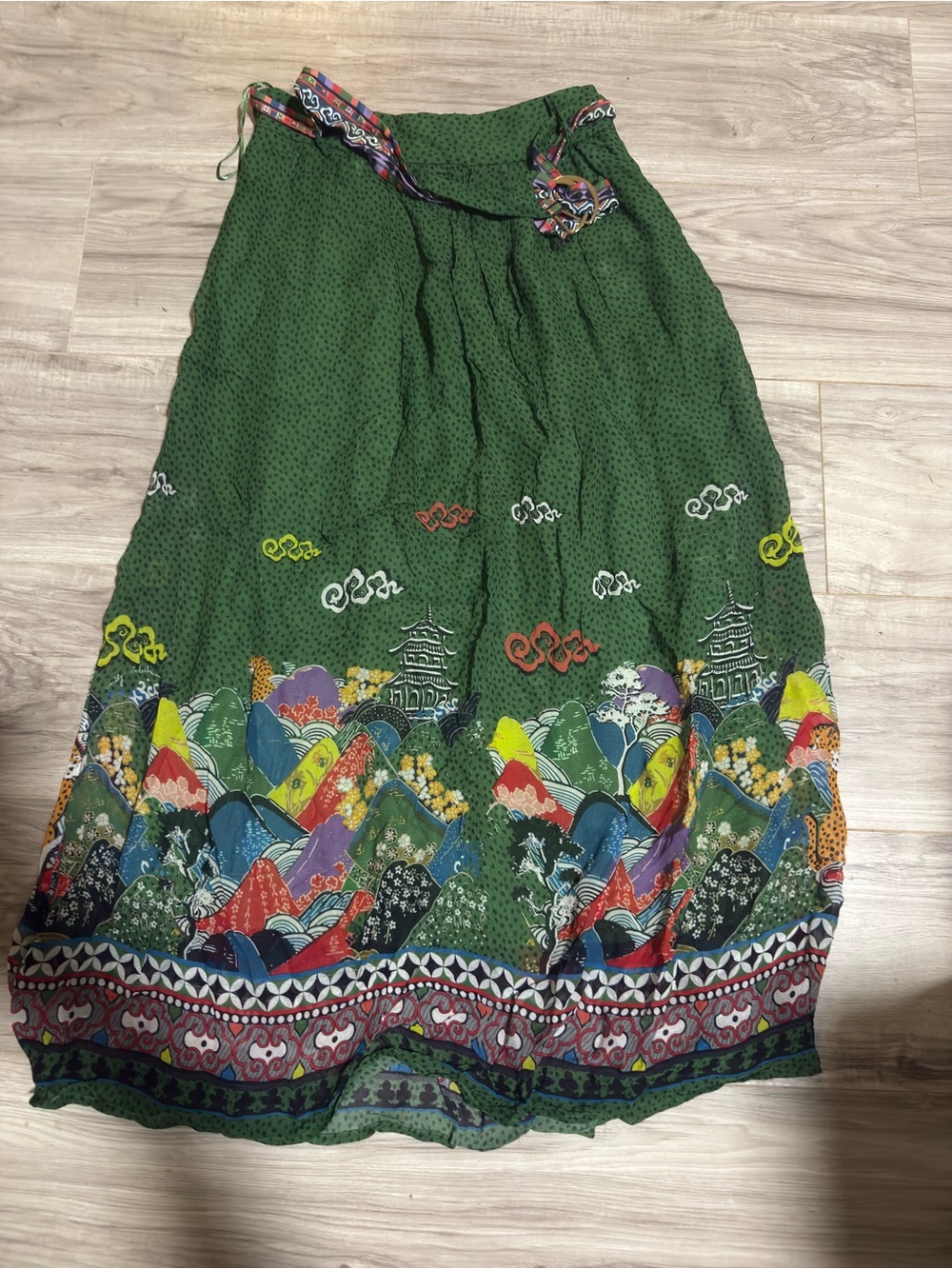 Emily Lovelock xs Green Boho Maxi Skirt with Multicolor Border